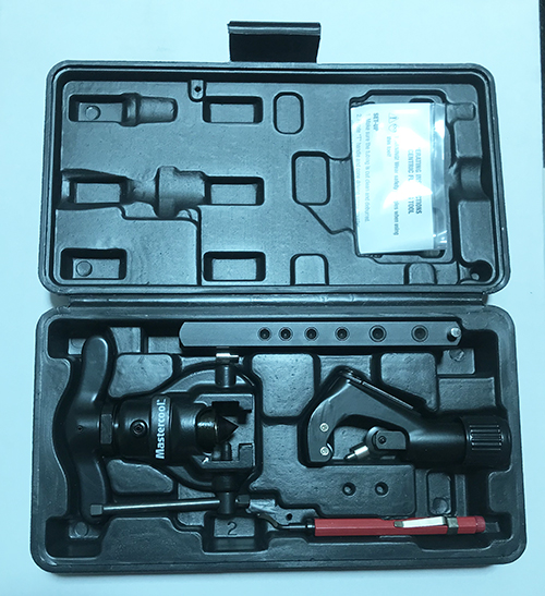 Bộ dụng cụ cắt và loe ống đồng MASTERCOOL 70058