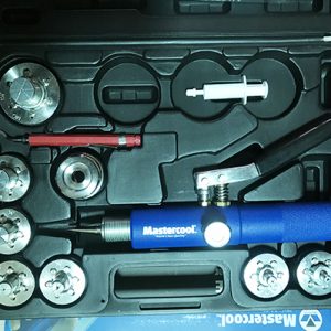 Bộ dụng cụ nong ống ống MASTERCOOL 71600-A